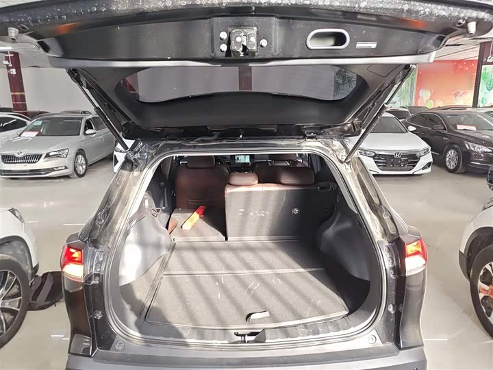 Фото 19 - Toyota Frontlander