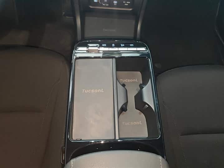 Фото 16 - Hyundai Tucson L