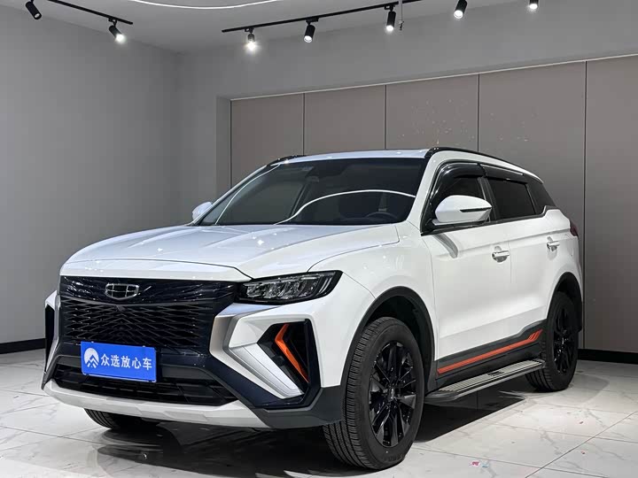 Фото 2 - Geely Atlas