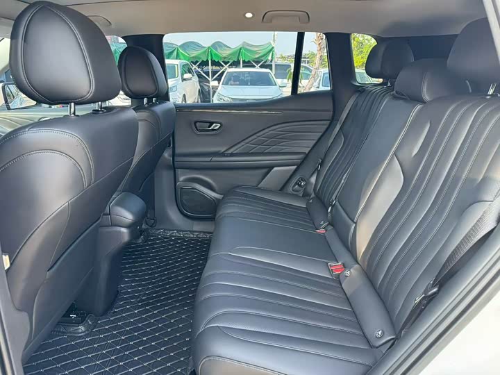 Фото 7 - GAC Aion V