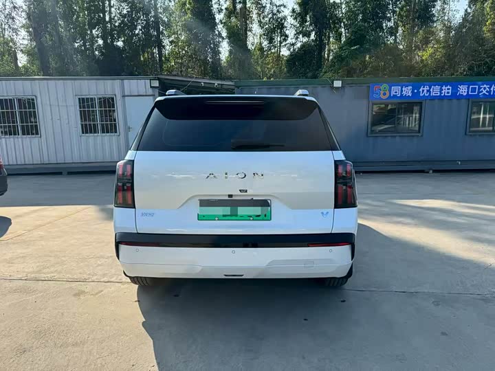 Фото 8 - GAC Aion V