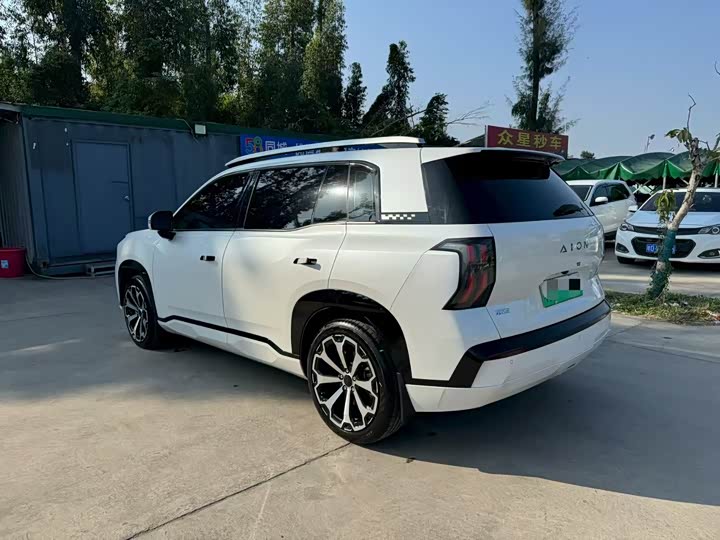 Фото 9 - GAC Aion V