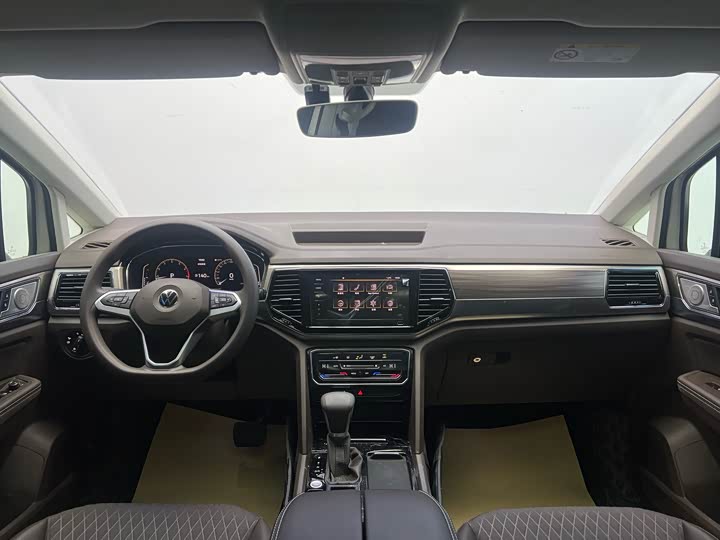 Фото 14 - Volkswagen Viloran