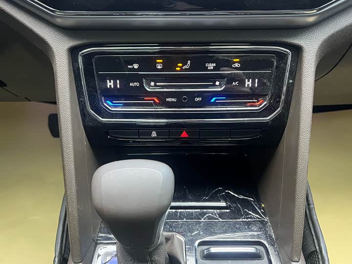 Фото 18 - Volkswagen Viloran