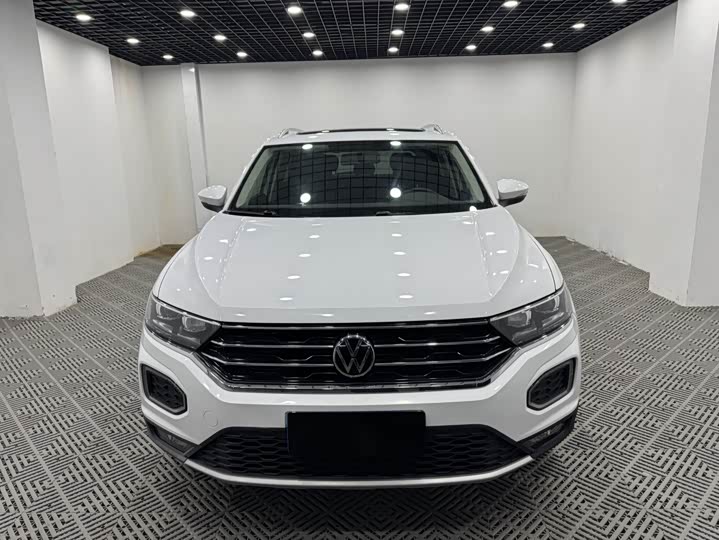 Фото 2 - Volkswagen T-Roc