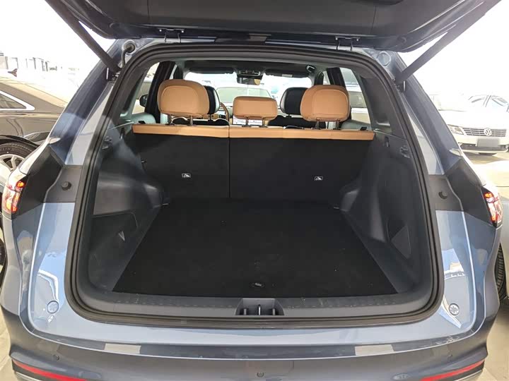 Фото 19 - Geely Galaxy Starship 7