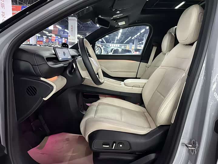 Фото 13 - Nio ES6