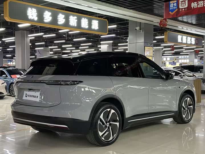 Фото 7 - Nio ES6