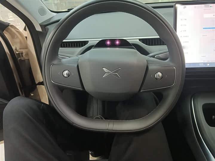 Фото 11 - XPeng Mona M03