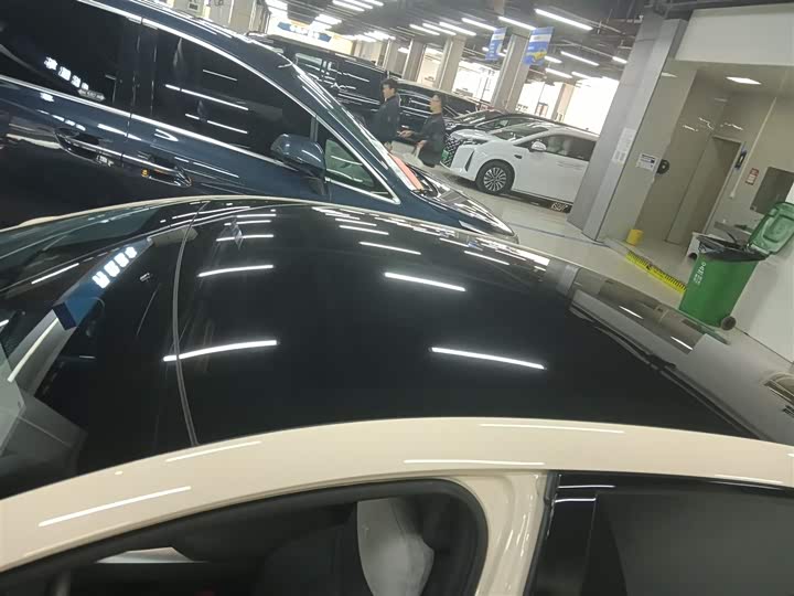 Фото 27 - XPeng Mona M03