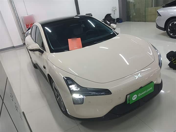 Фото 4 - XPeng Mona M03