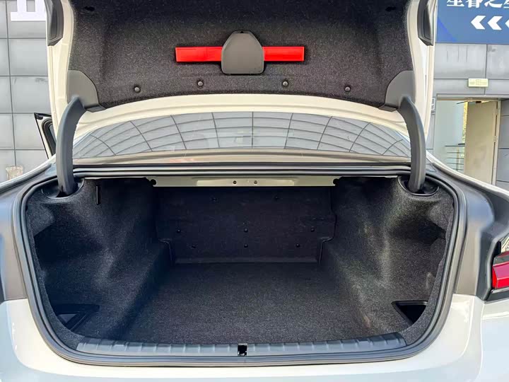 Фото 7 - BMW 5 Series