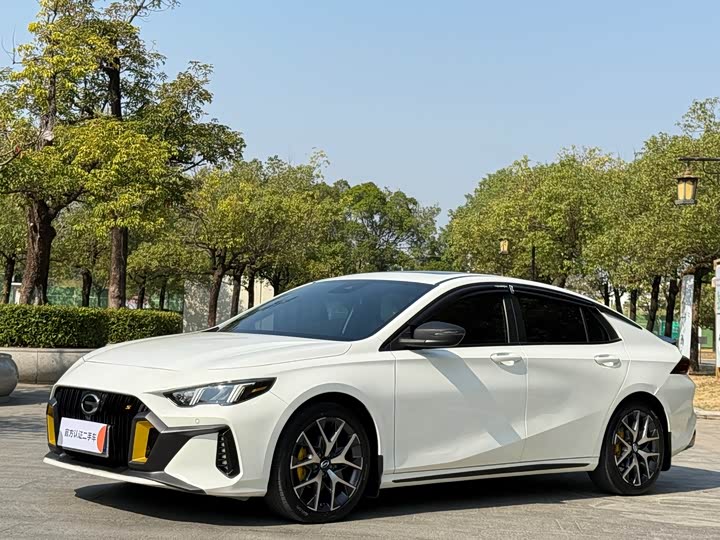 Фото 1 - GAC Trumpchi Empow R