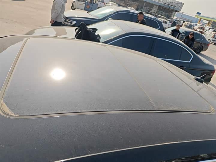 Фото 27 - Volkswagen Magotan