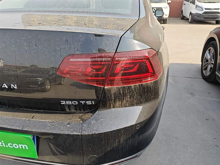 Фото 8 - Volkswagen Magotan