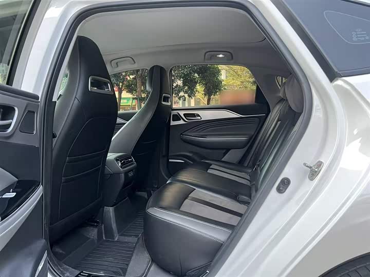 Фото 13 - GAC Aion S Plus