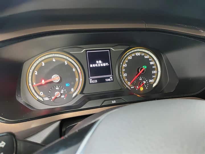 Фото 12 - Volkswagen Tharu