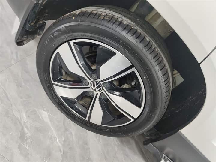 Фото 26 - Volkswagen Tharu