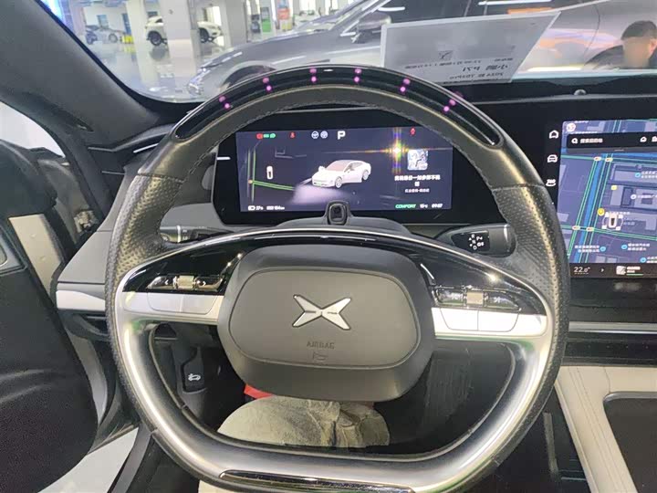 Фото 11 - XPeng P7