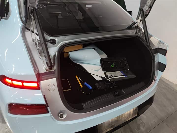 Фото 19 - XPeng P7