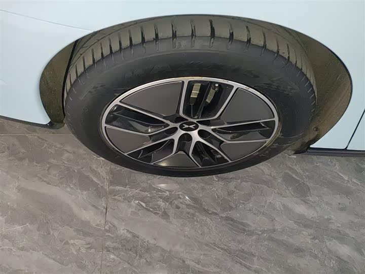 Фото 26 - XPeng P7