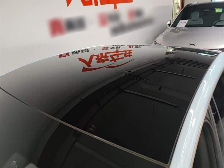 Фото 27 - XPeng P7