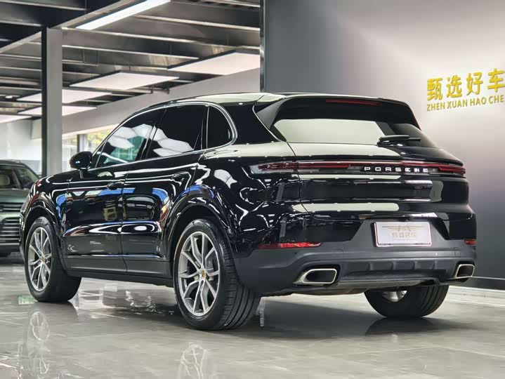 Фото 22 - Porsche Cayenne