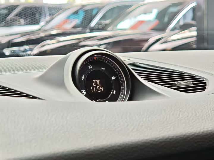 Фото 7 - Porsche Cayenne