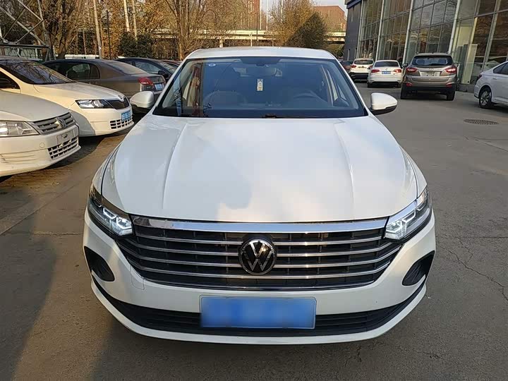 Фото 3 - Volkswagen Lavida