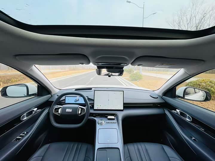 Фото 5 - Geely Galaxy E5