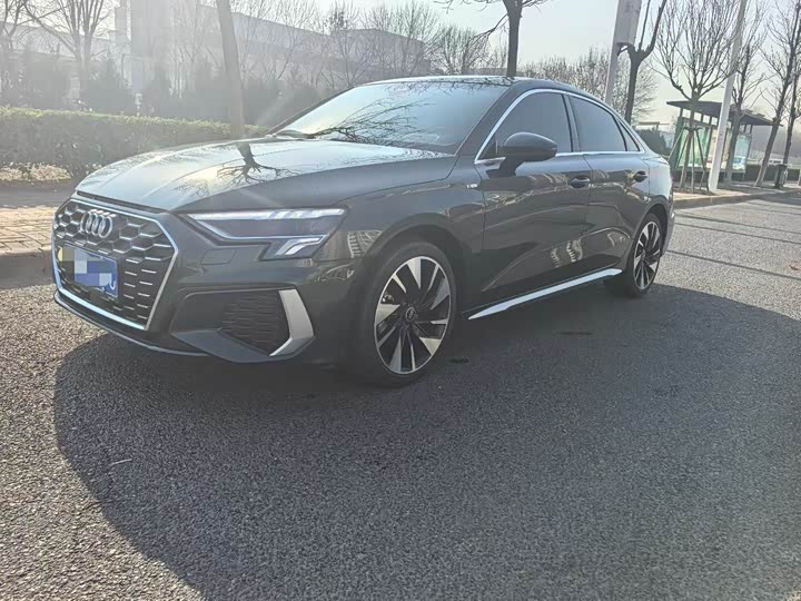 Фото 1 - Audi A3