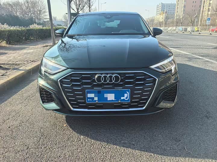 Фото 2 - Audi A3