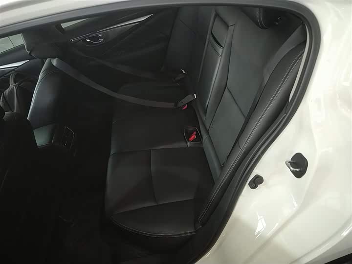 Фото 17 - Infiniti Q50L