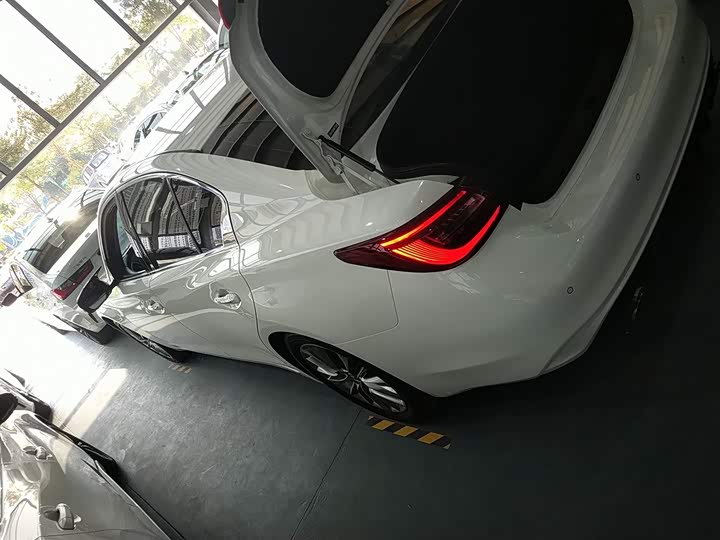 Фото 5 - Infiniti Q50L