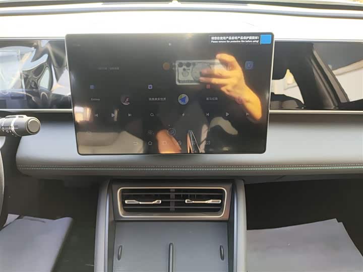 Фото 13 - BYD Qin L