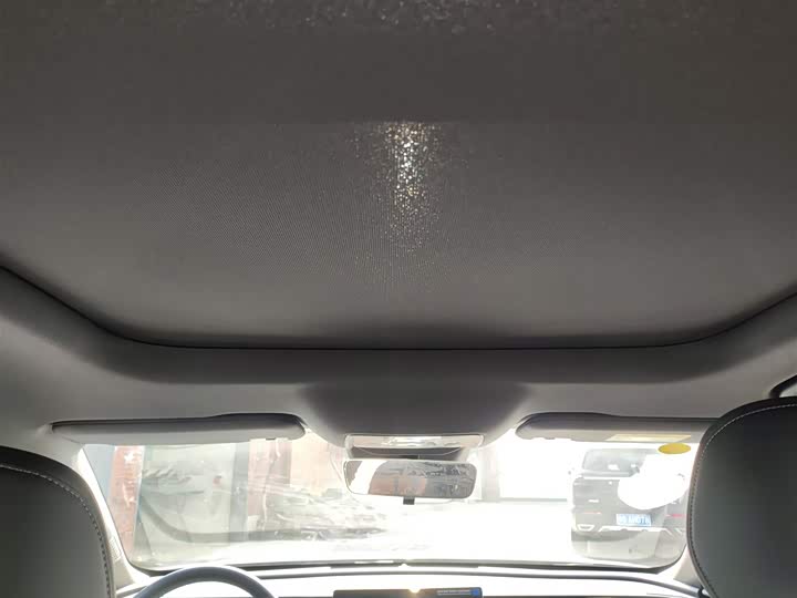 Фото 18 - BYD Qin L