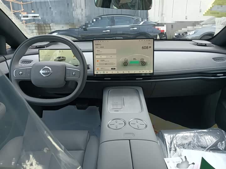 Фото 16 - Nissan N7