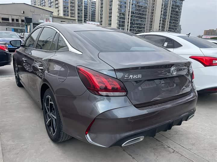 Фото 15 - MG Motor 5