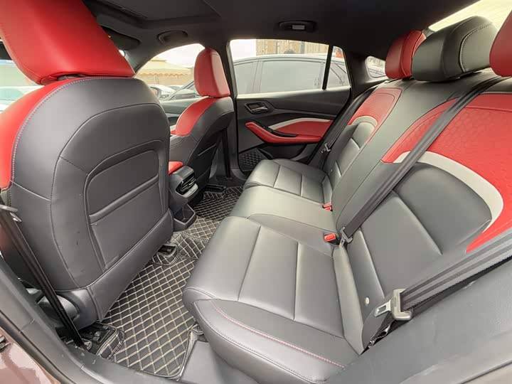 Фото 21 - MG Motor 5