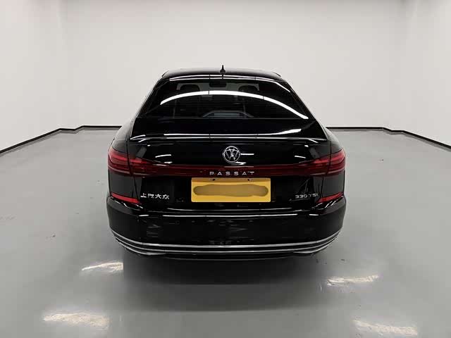 Фото 5 - Volkswagen Passat