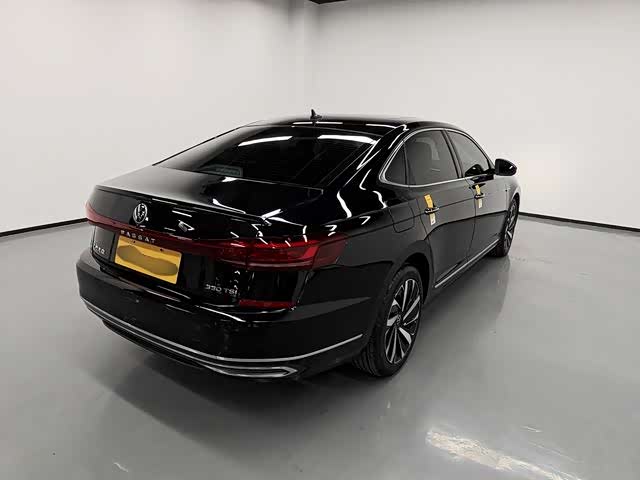 Фото 6 - Volkswagen Passat