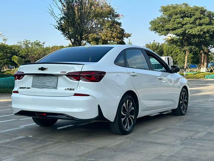 Фото 14 - Chevrolet Monza