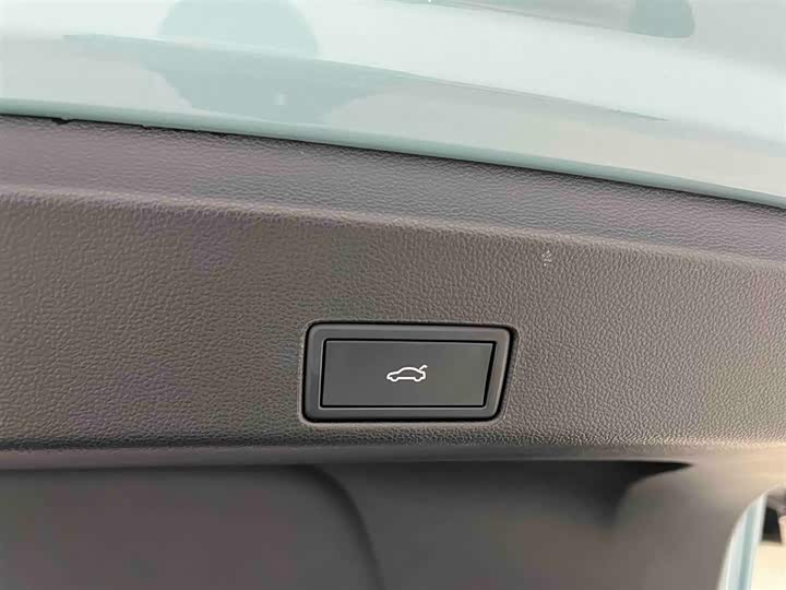 Фото 18 - Volkswagen Passat