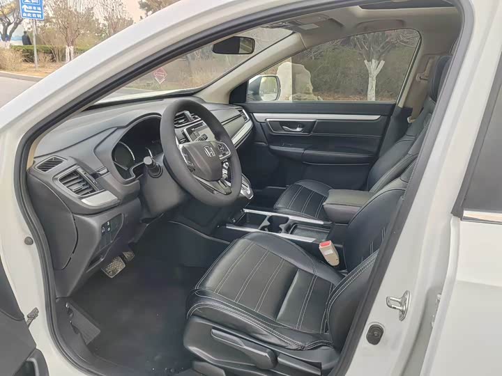 Фото 8 - Honda CR-V