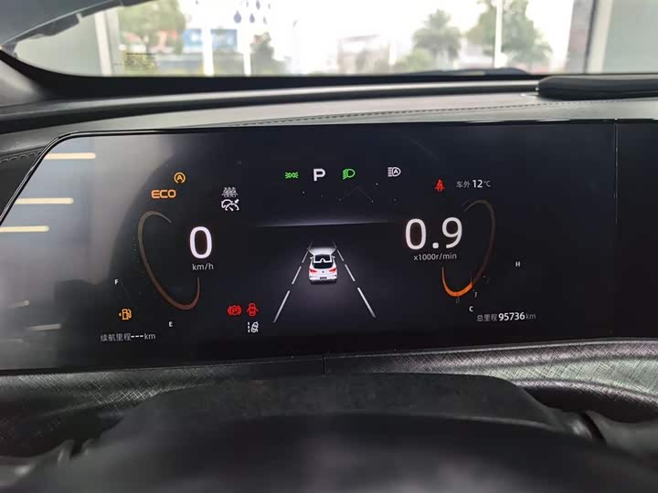 Фото 12 - Changan UNI-T