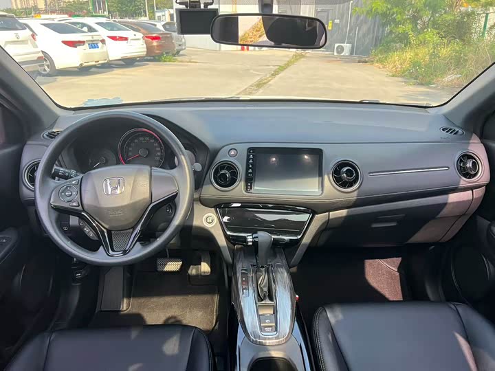 Фото 5 - Honda XR-V