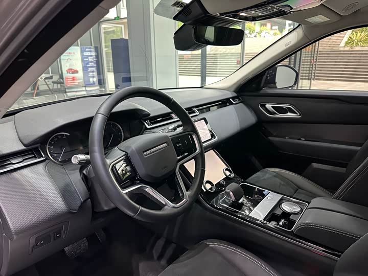 Фото 8 - Land Rover Range Rover Velar