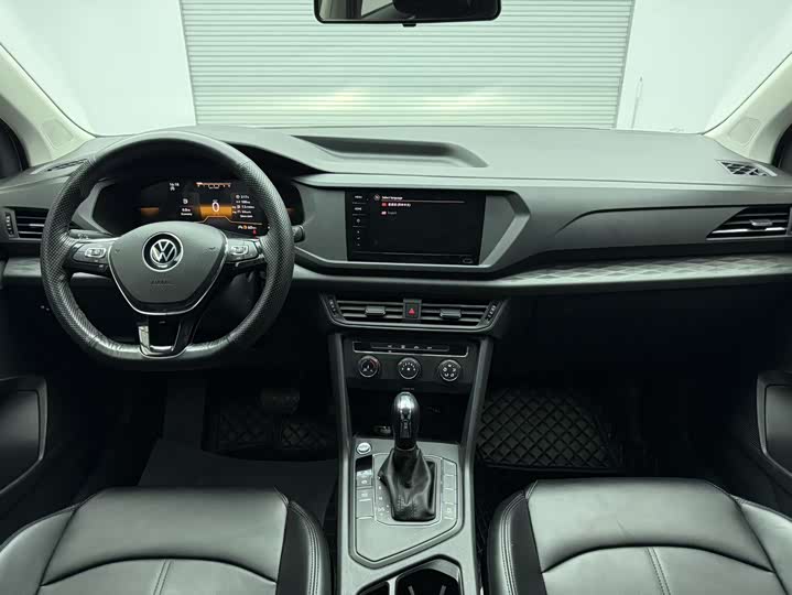 Фото 10 - Volkswagen Tharu