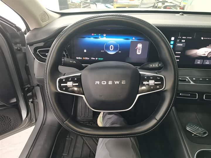 Фото 11 - Roewe D7