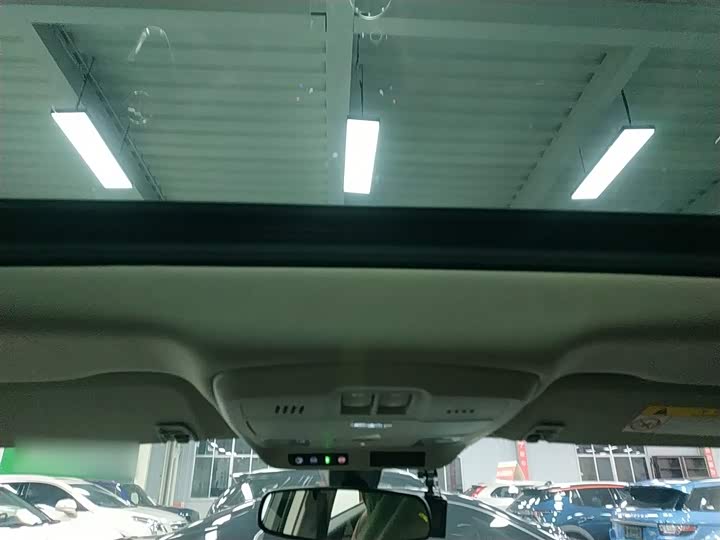 Фото 18 - Buick Envision Plus